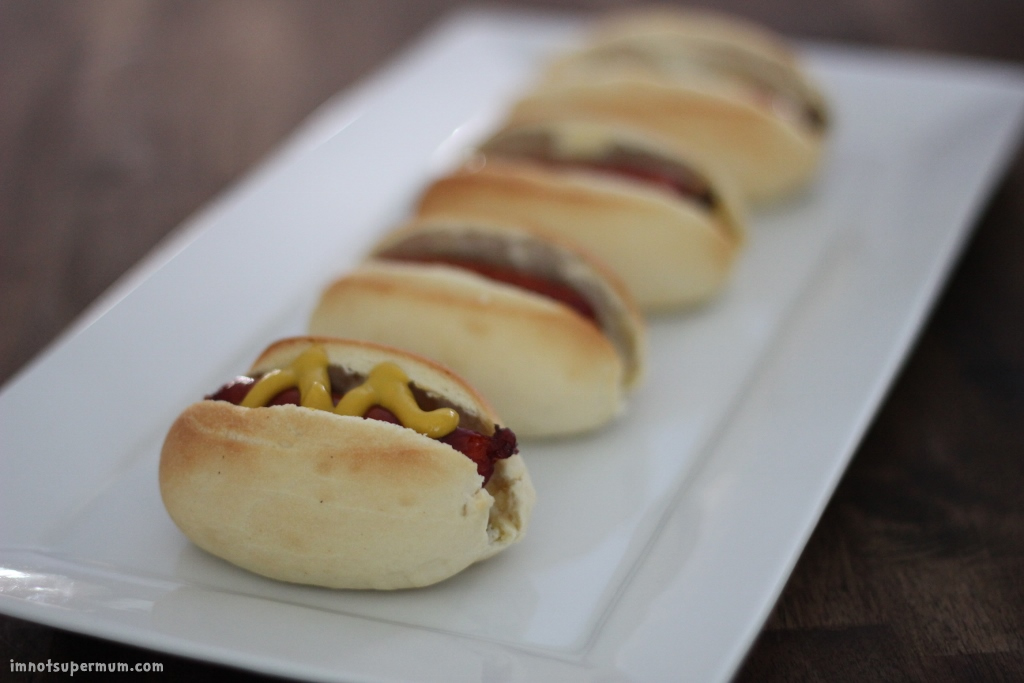 Mini Hot Dog Canapé